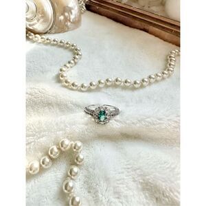 Mint blue cubic zirconia flower adjustable ring ￼